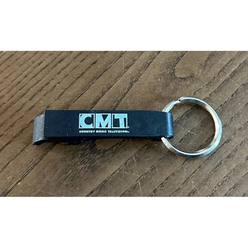 CMT Country Music Television Channel TV Keychain Key Ring Bottle‎ Opener Vintage